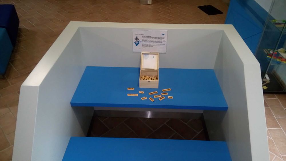 Móveis de Autor / Módulos para exposições, museus, centros educativos