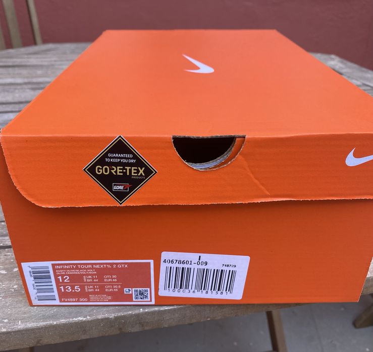 Tenis Golfe Nike 30cm