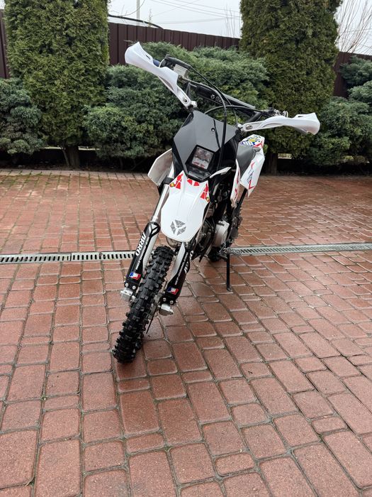 Пітбайк ycf pilot 150