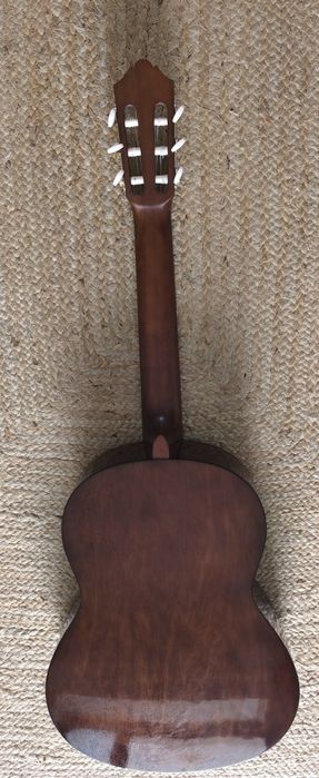 Yamaha C40  acústica - Nova