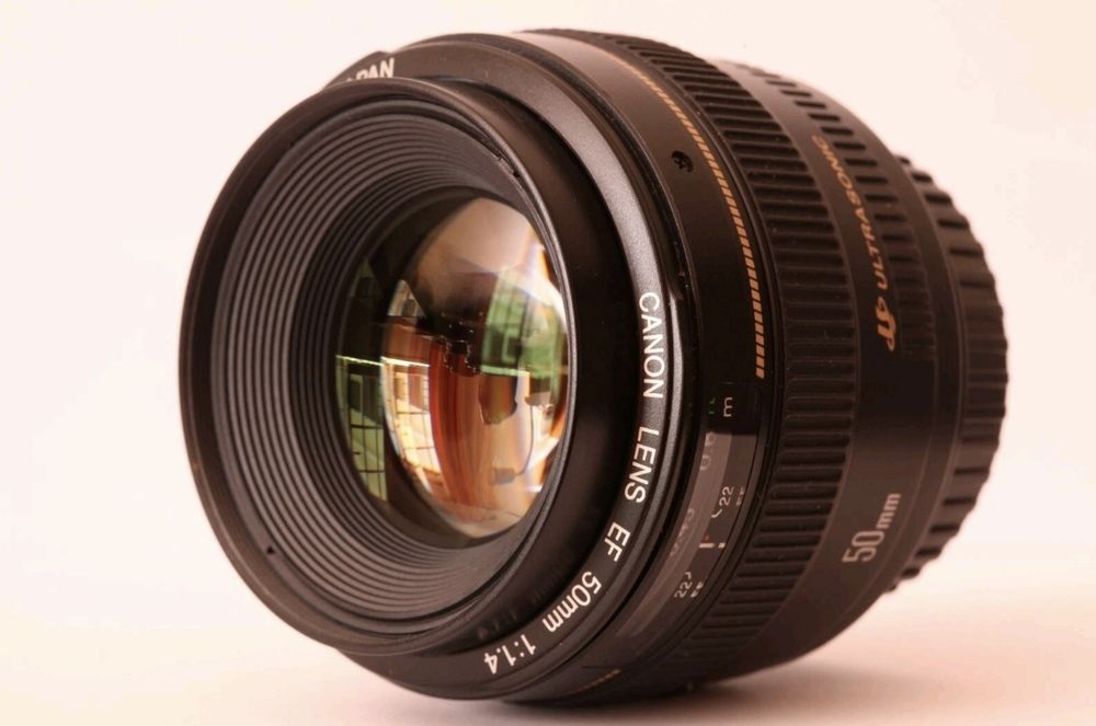 Canon EF 50 f1.4 USM