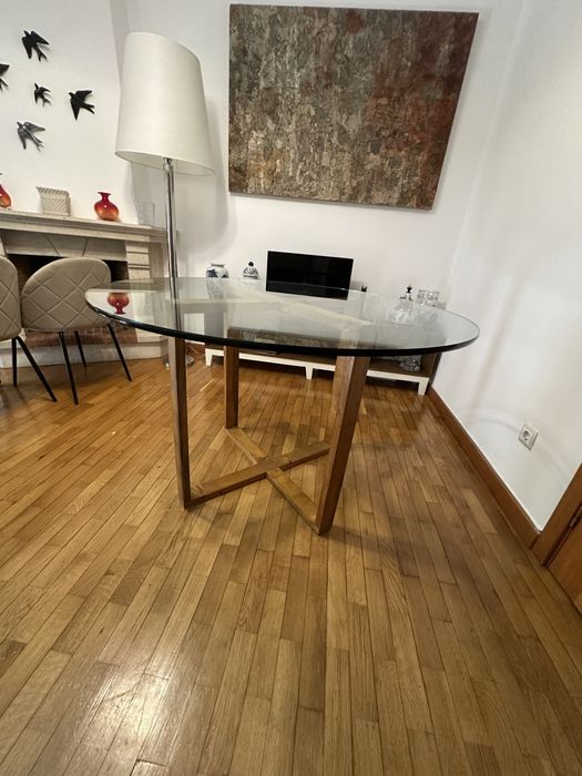 Vendo mesa redonda 4 lugares