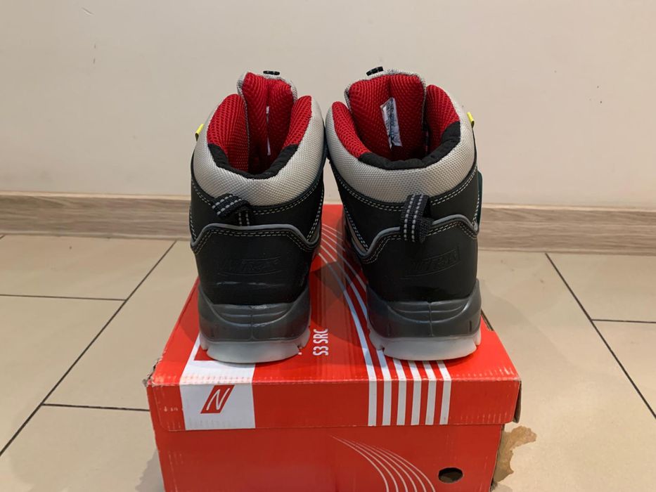 Buty Trzewiki robocze 44  Nitras Sport Step 7301 S3 SRC ESD