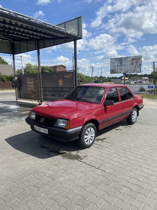 Продам опель аскона 1988р