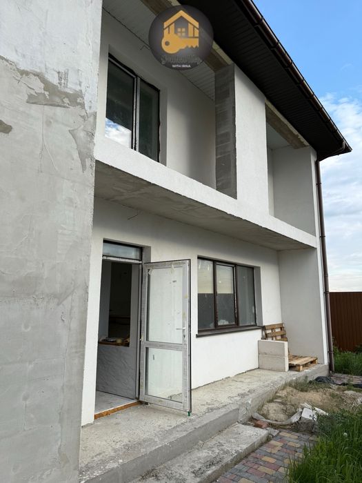 Продам Будинок 100м2, земельна ділянка 3 сотки , с.Гора, вул. Басейна