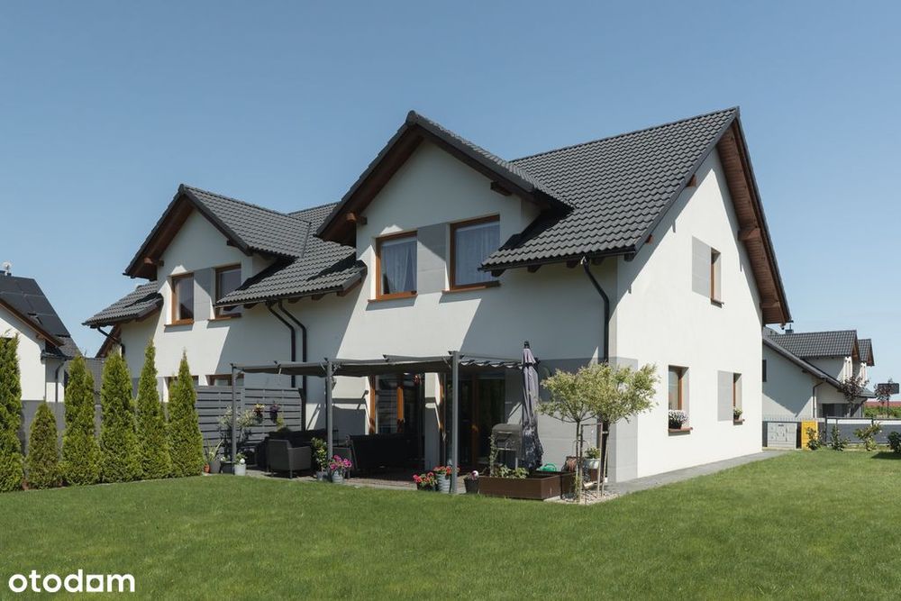 zadbany dom | piękny ogród | dużo słońca