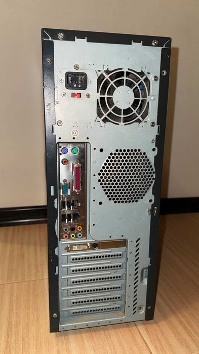 DualCore AMD Athlon 64 X2, 2700 MHz