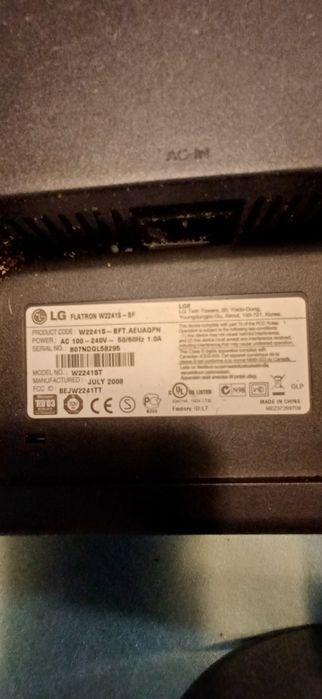 LG Flatron W2241S Monitor64740461130243121