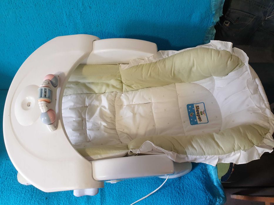 Укачивающее кресло 220В