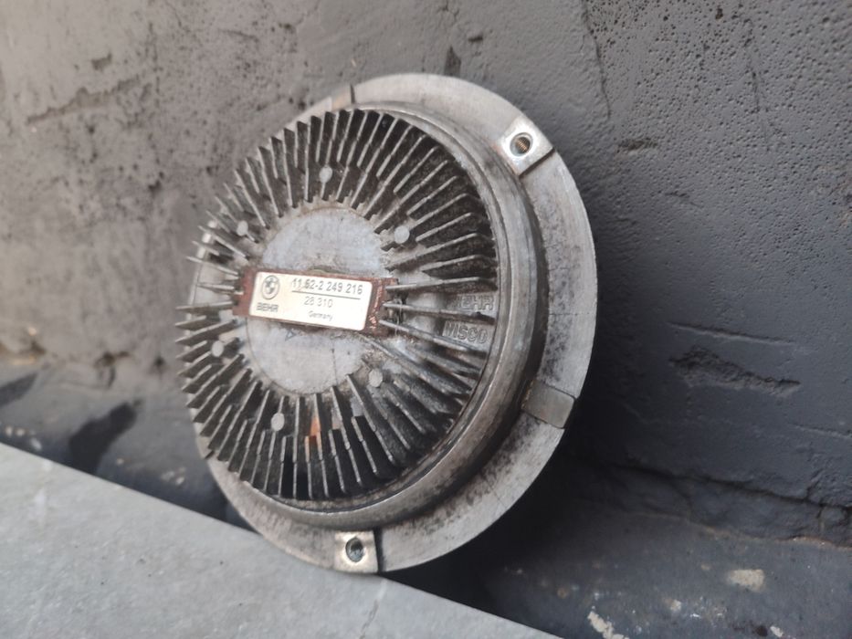 Віскомуфта BMW E39 E46 M57 2.5 3.0 Дізель 3 Болта БМВ Вискомуфта