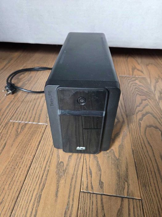 Джерело безперебійного живлення APC Easy UPS BVX 1600VA (900W)