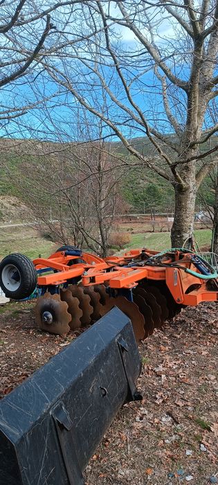 Grade de discos rebocavel