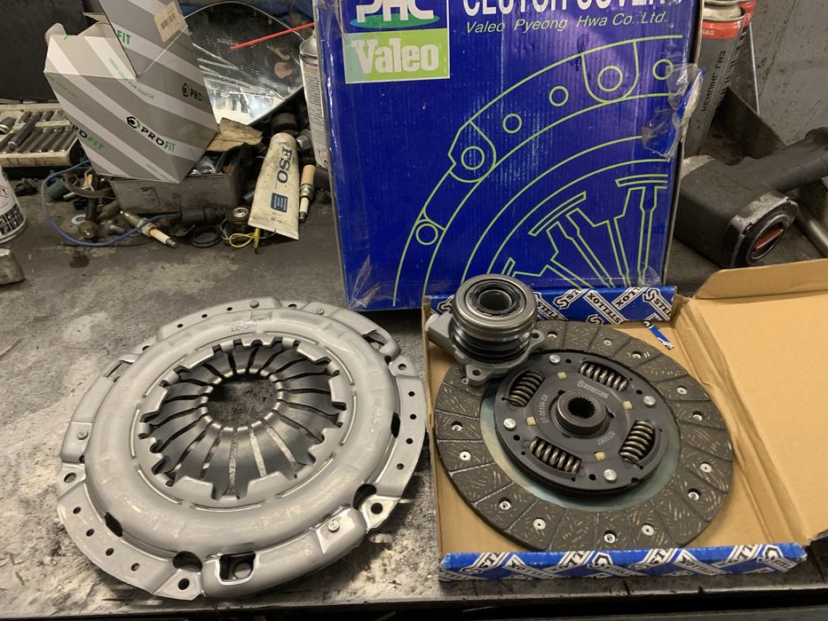 Шевроле Лачетти 1.6 бензин