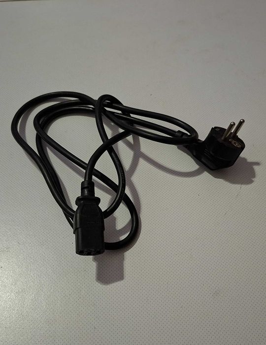 Cabos de alimentação diversos 220v