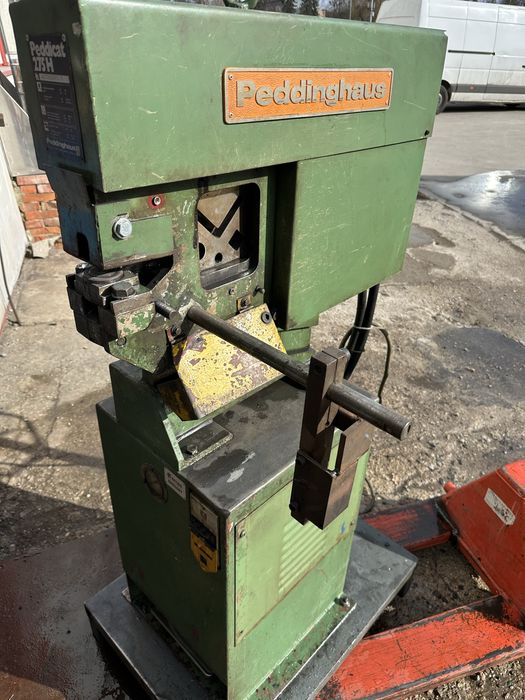 Prasa hydrauliczna Peddicat 275
