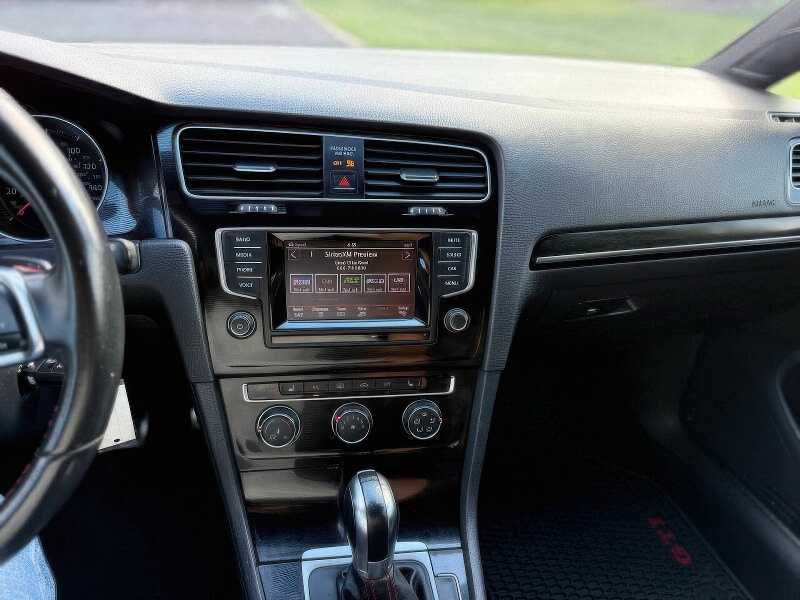 2015 Volkswagen Golf GTI S