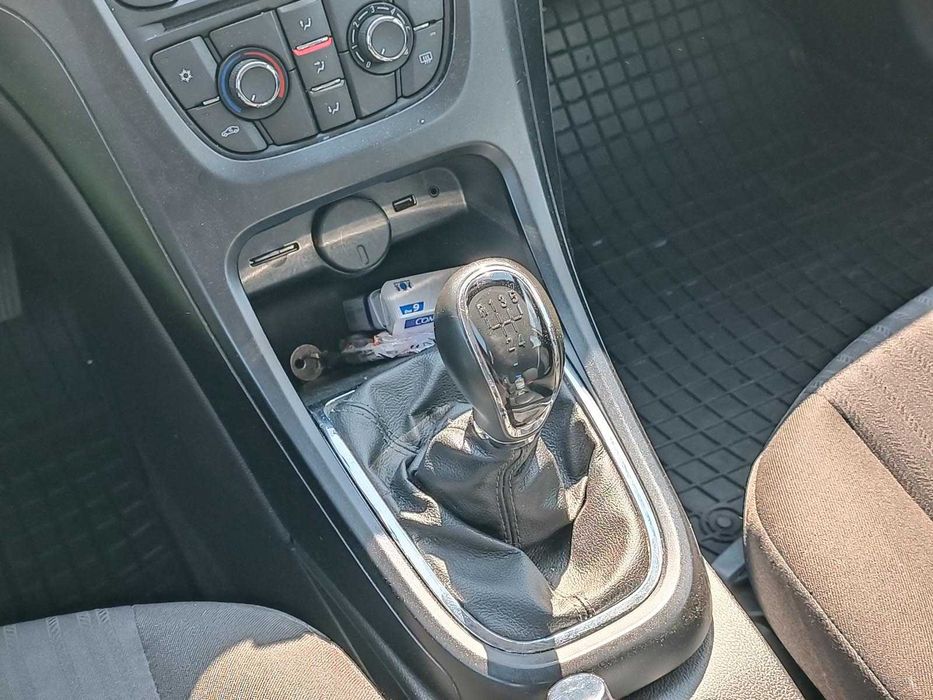 Продам Opel Astra 2012р. #71719