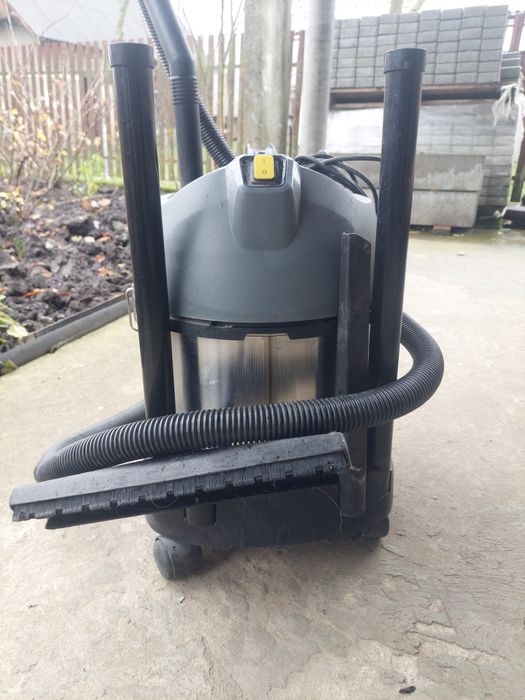 Продам пилосос Karcher NT 20/1 Me Classic Edition 1.428-548.0