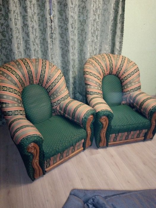 Кресло для гостинной