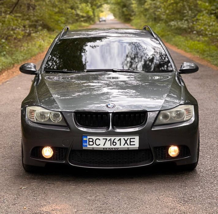 BMW 3 e91.
