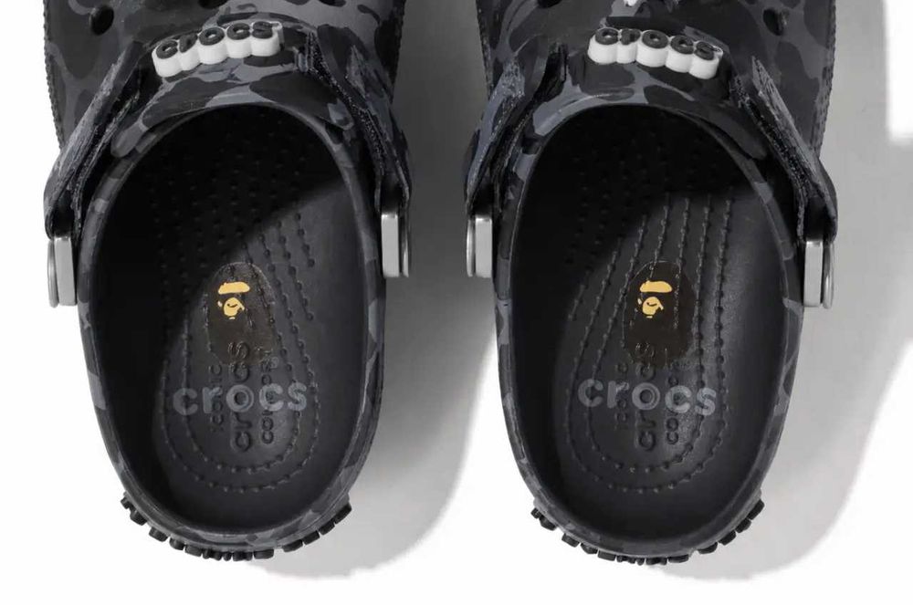 Крокси Бейп, BAPE® X-CROCS - CLOG, унісекс(36-37, 38-39, 39-40, 40, 41, 42, 43, 44, 45) у рожевому, синьому, зеленому, чорному кольорі.
