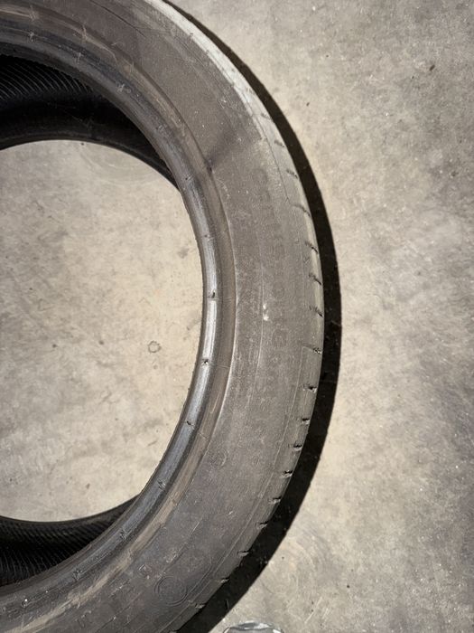 2 Pneus 225/45/18  + 2 pneus 255/40/18 usados para venda mercedes