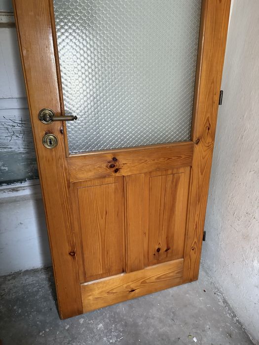 Drzwi drewaniane różne