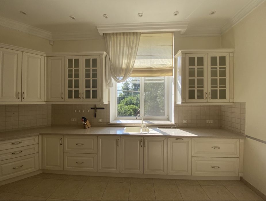 Дом по адресу ул. Спортивная (площадь 800 м²) - Atlanta.ua - фото 5