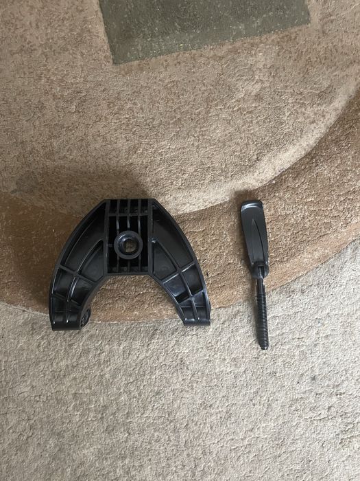 Продам руль Thrustmaster t150