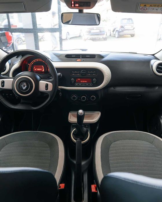 Renault - RENAULT TWINGO