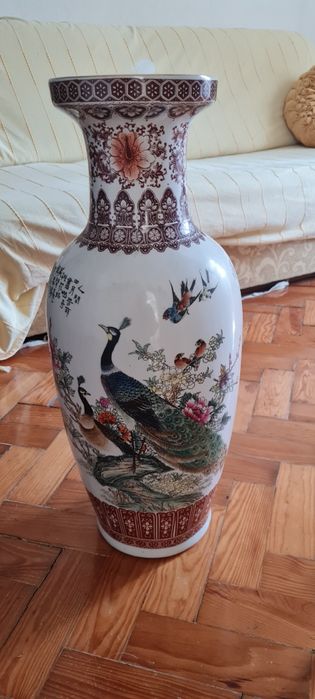 Jarrāo Chinês em loiça