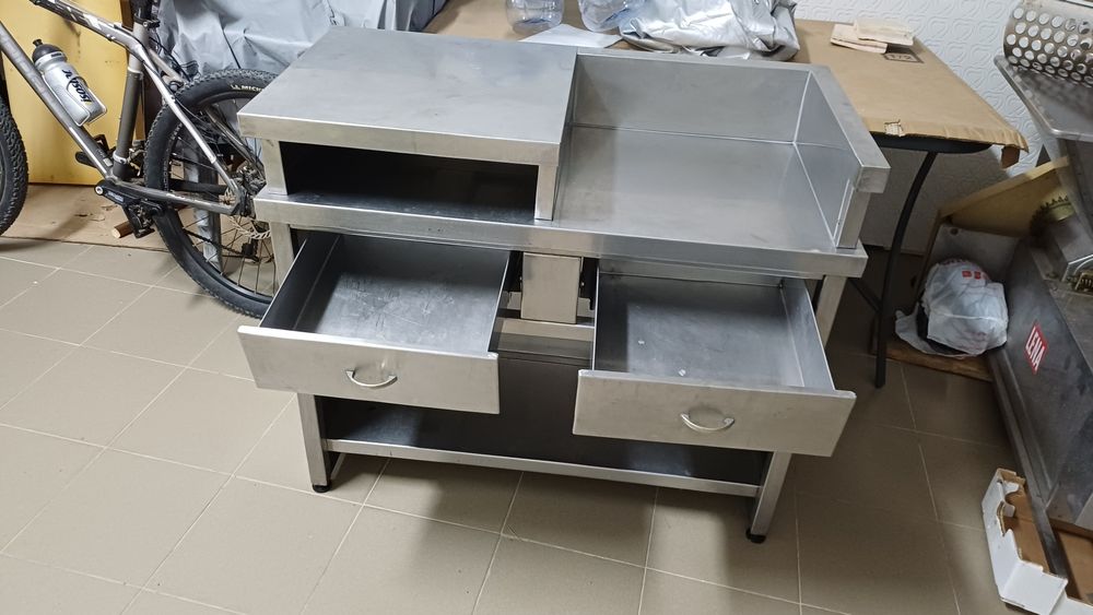 Mesa inox para Caixa Registadora