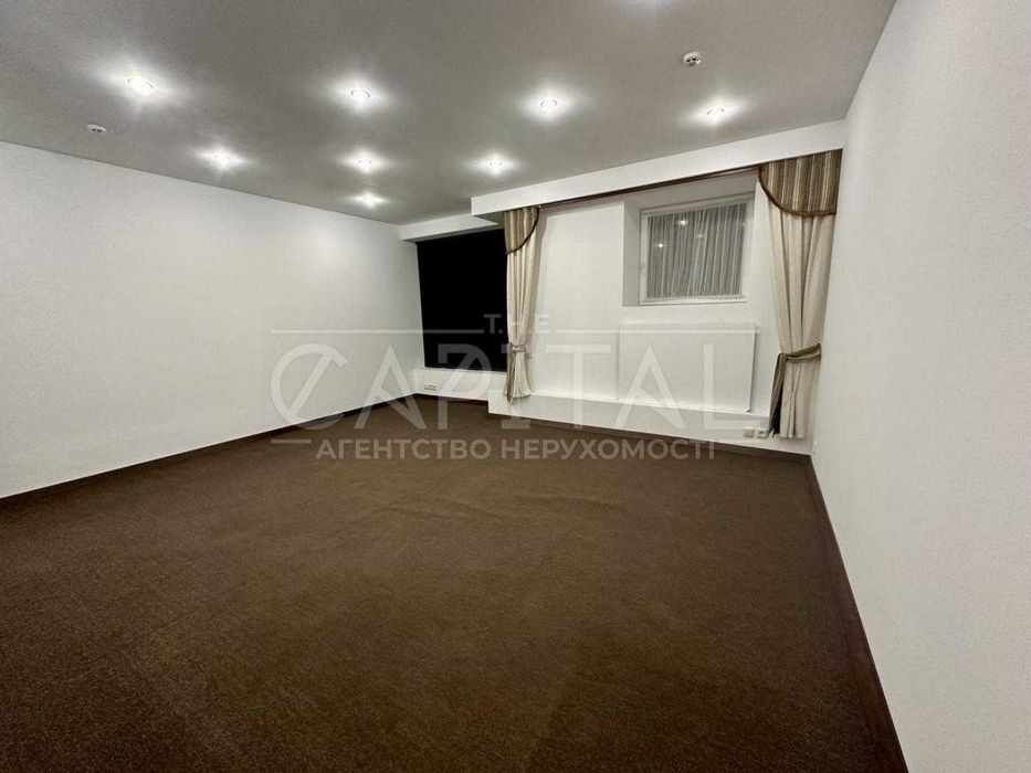 Продаж фасадного приміщення Грушевського Печерськ Центр метро Київ