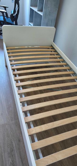 Cama de solteiro IKEA SLÄKT com estrado e manual de instruções