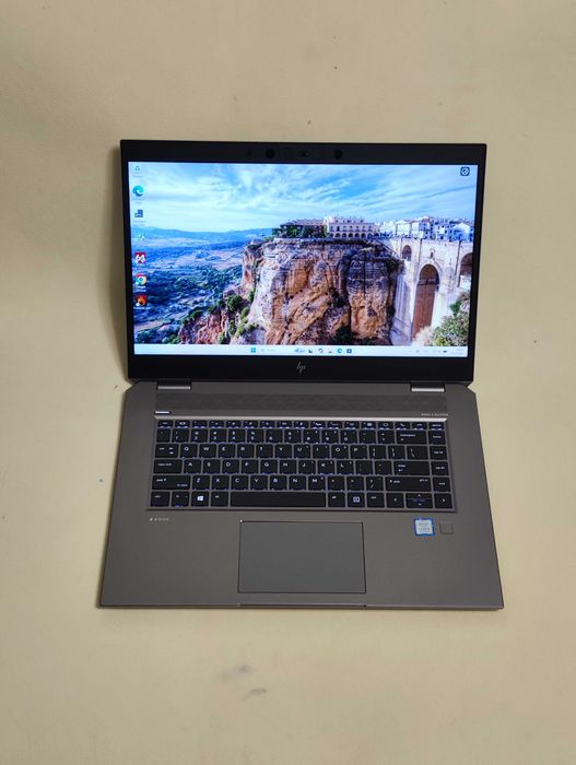 Ноутбук HP ZBook Studio G5 15,6" UHD Core i9-8950HK/16Gb/SSD/nVidia P2000