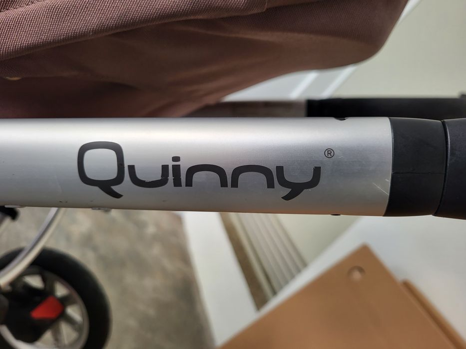 Carrinho de Bebé Qwinny