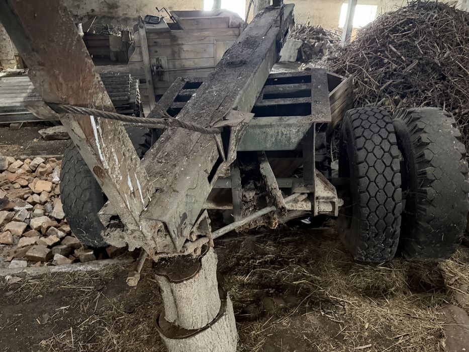 Продам причіп лісовоз