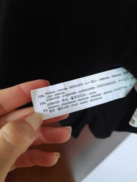 Seksowny czarny kombinezon mini XS Bershka