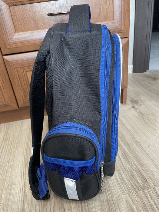 Рюкзак для мальчика 1-4 класс