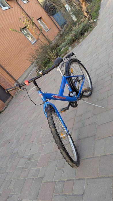 Продам немецкий велосипед сидушка мягкая звонок есть удобный и комфорт