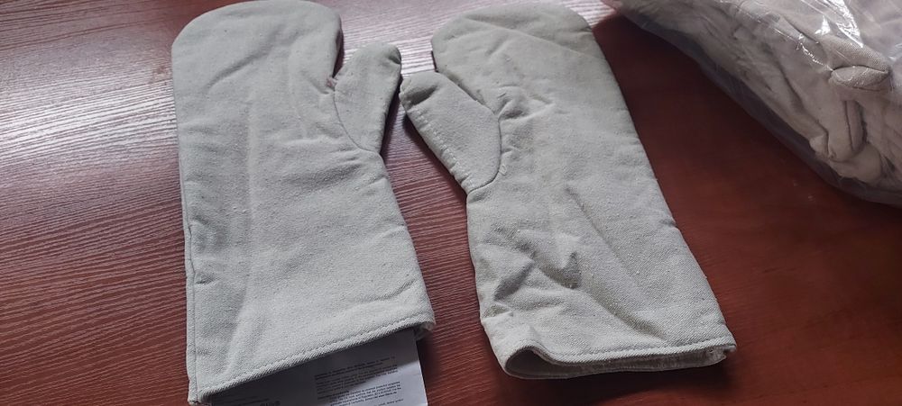 Rękawice z atestami do blach