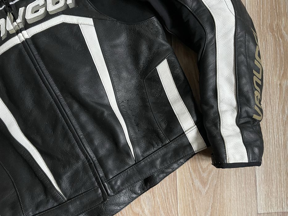 VANUCCI Топова мотокуртка в чудовому стані! 50-52 розмір