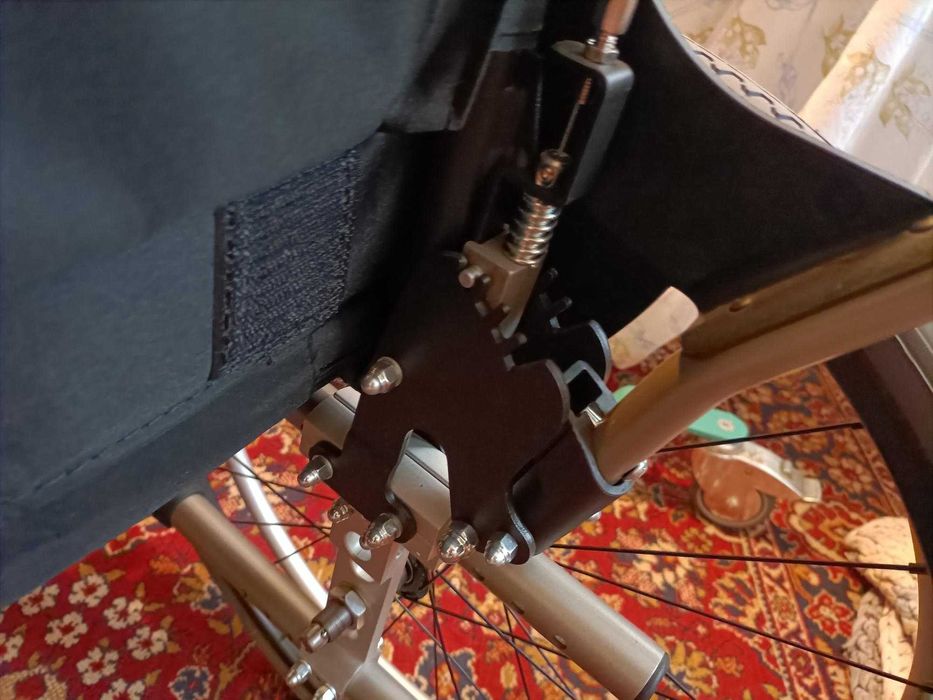 Wózek inwalidzki specjalny V300 Vermeiren