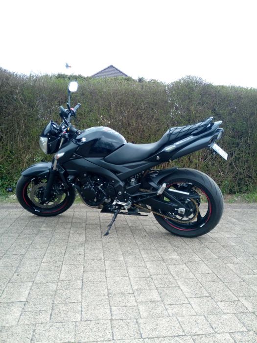 Suzuki GSR 600, 2009r
