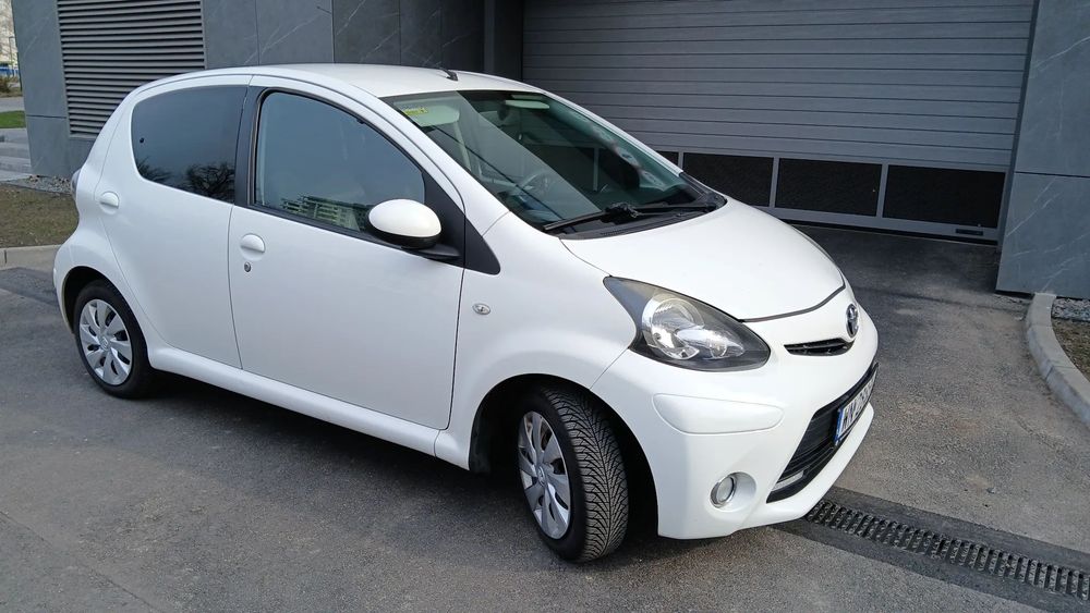 Toyota Aygo KLIMA Wspomaganie ZADBANY Centralny 2013r