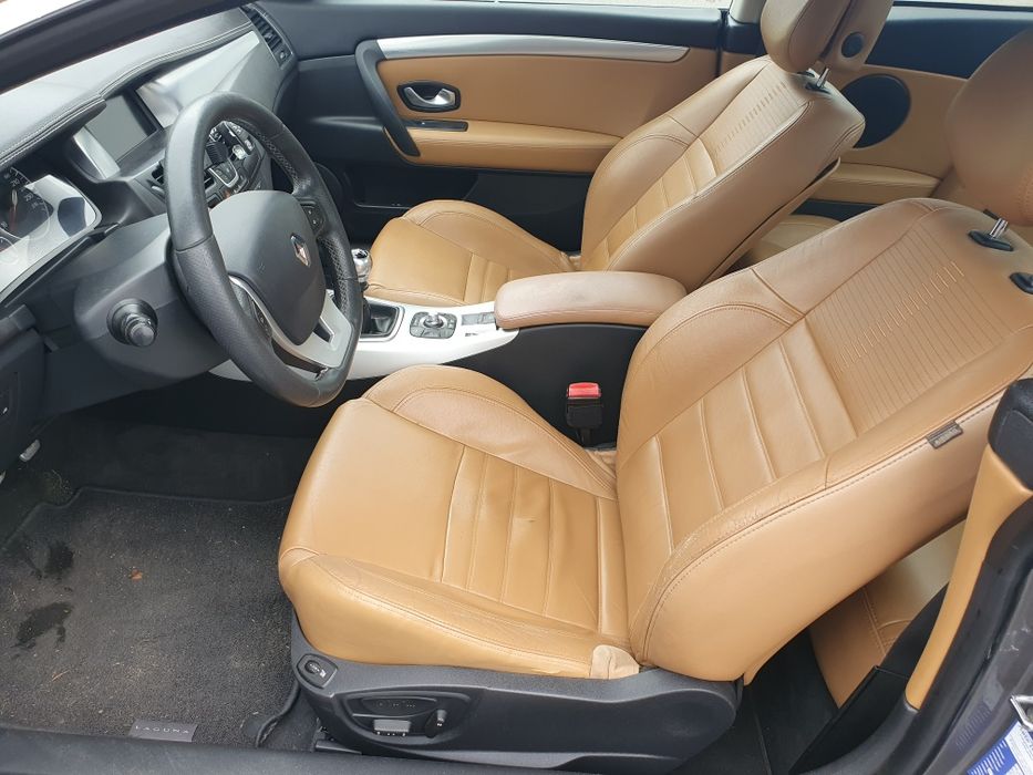 Renault laguna coupe GT  2.0dci 178km 4control 2009