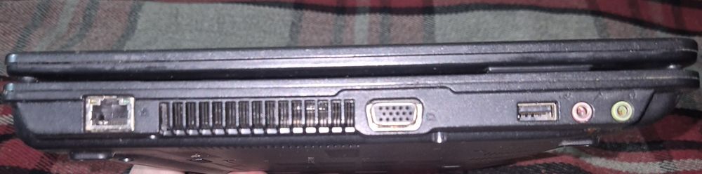 Ноутбук Acer Extensa 5235, 2 GB RAM, 232 GB