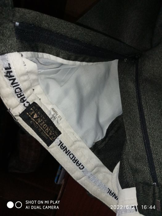 Брюки мужские костюмные