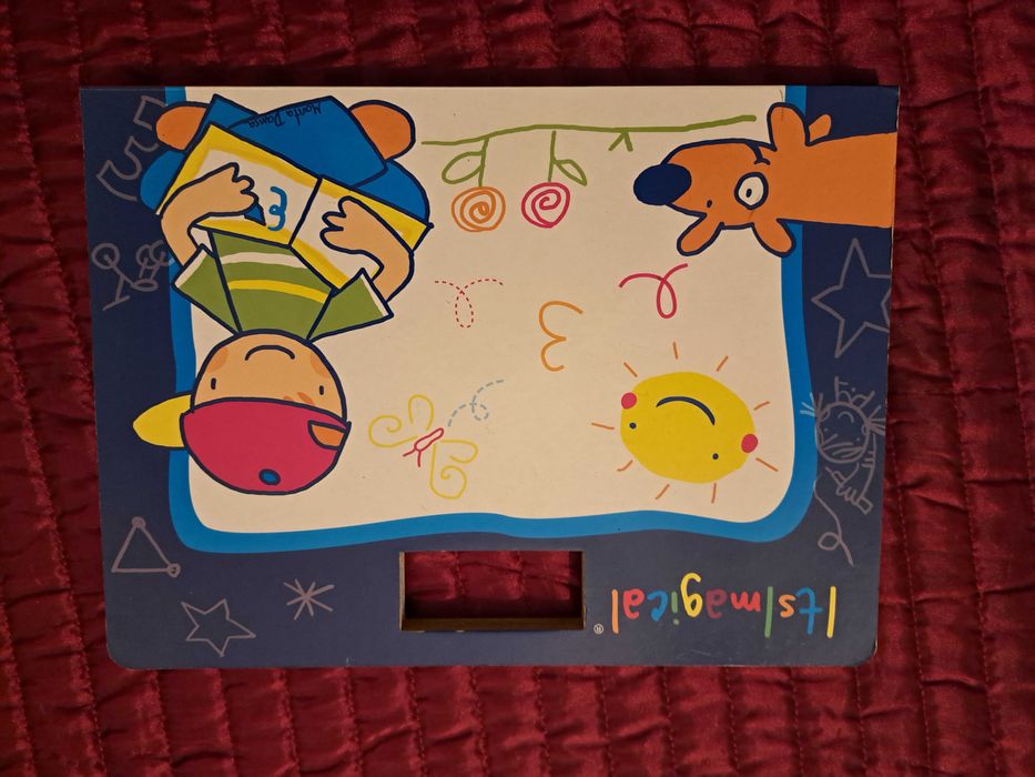 Livro didático da Imaginarium – Itsimagical