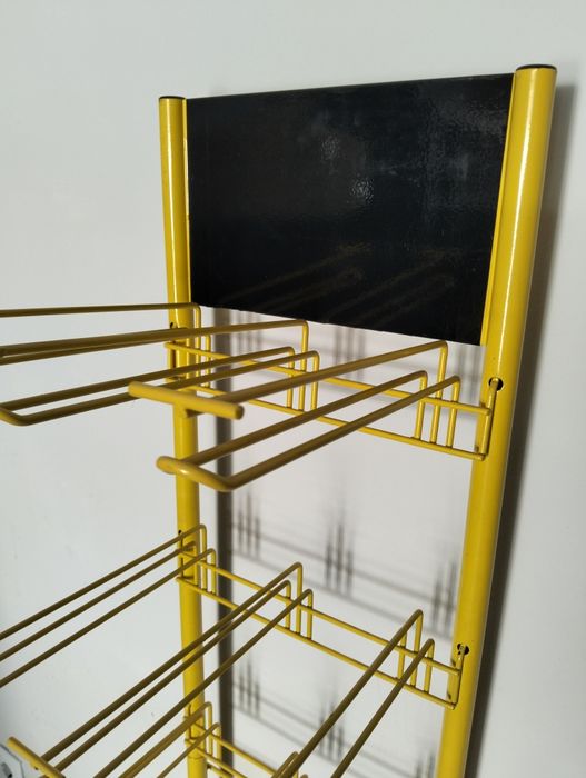 Expositor 1.60x35 Amarelo